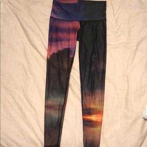 Teeki yoga pants